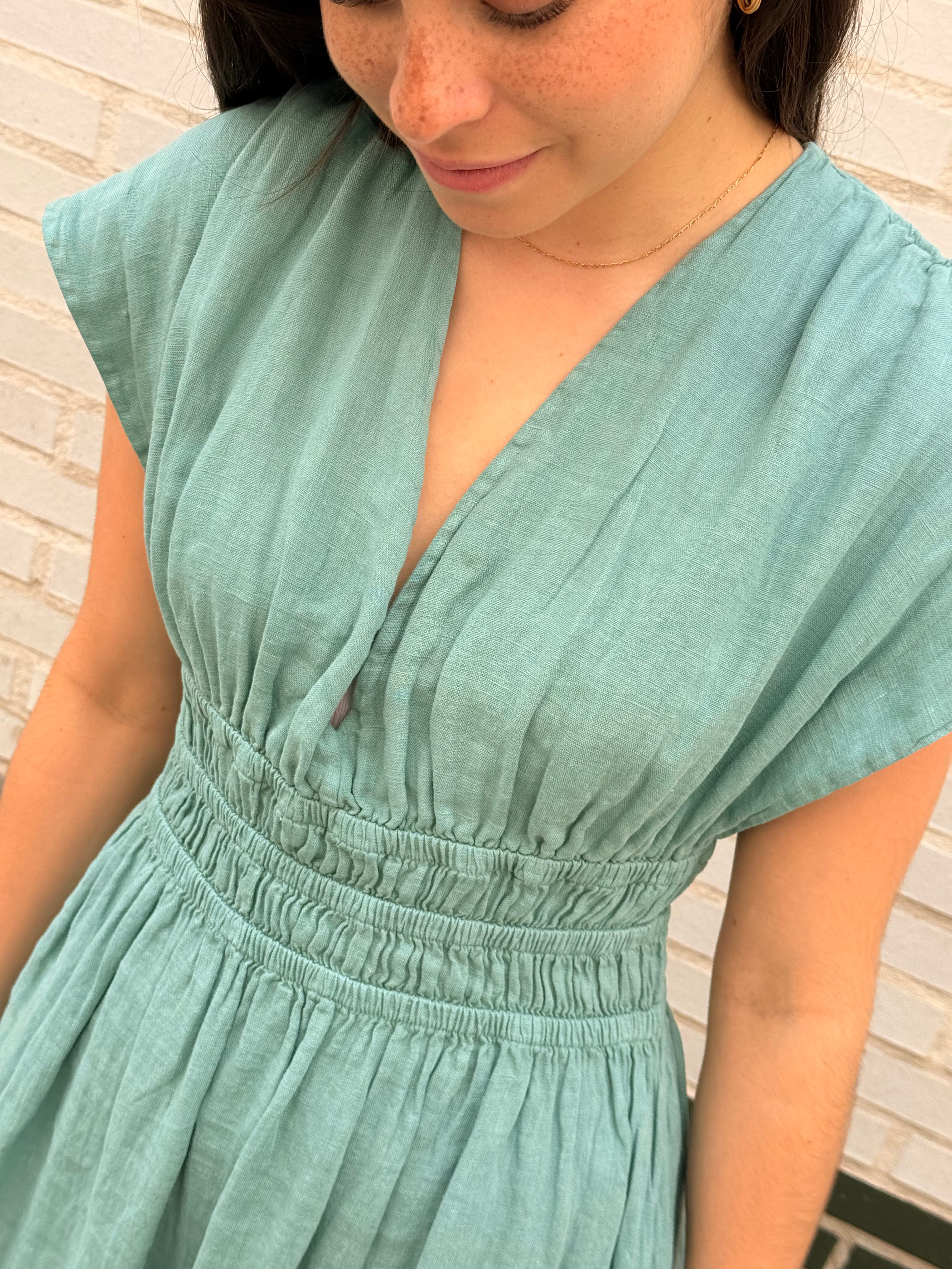 Grünes Caricia-Kleid